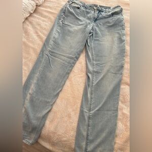 EUC LAURIE FELT DAISY DENIM BOYFRIEND JEANS BLEACH WASH SIZE 2